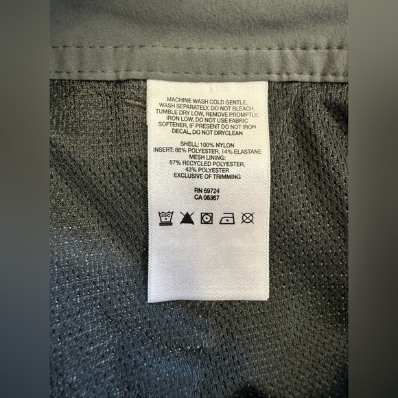 Columbia Women’s Gray Kestrel Ridge Shorts - Size 6 - Picture 4 of 6